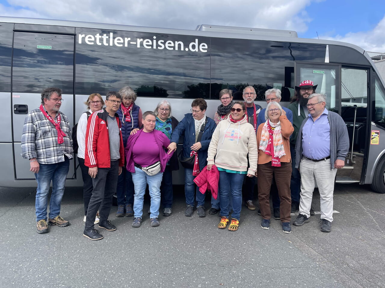 Eine Gruppe aus dem Kirchenkreis Siegen-Wittgenstein fuhr gemeinsam mit dem Bus nach Hannover.